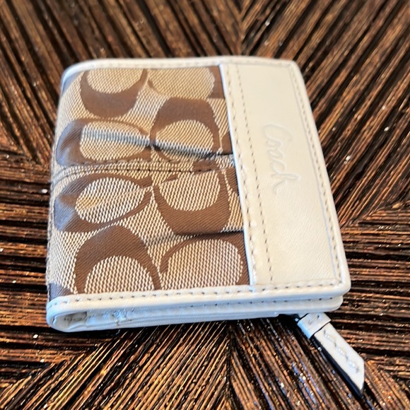 COACH SIGNATURE WALLET - Picture 5 of 12